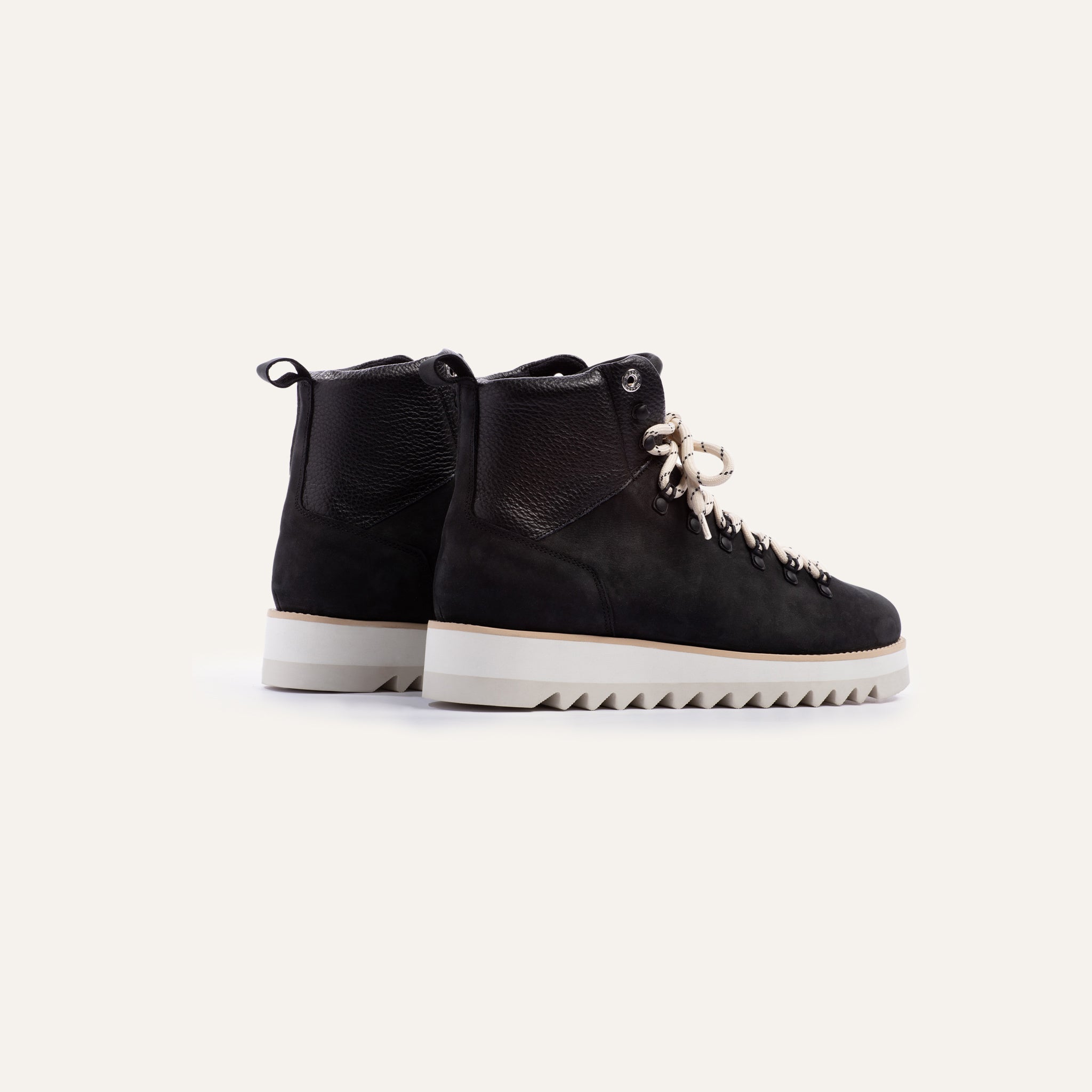Massif Hi Montagna Black - Mason Garments